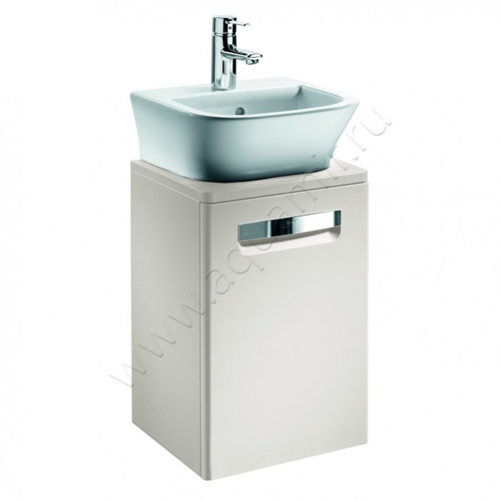 Рукомойник подвесной Roca The Gap 45 см 7327477000 в интерьере