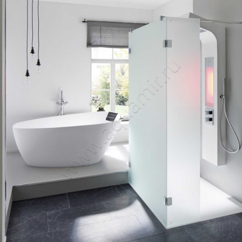 Ванна из минерального литья Riho Toledo 158x110 BS55005 в интерьере