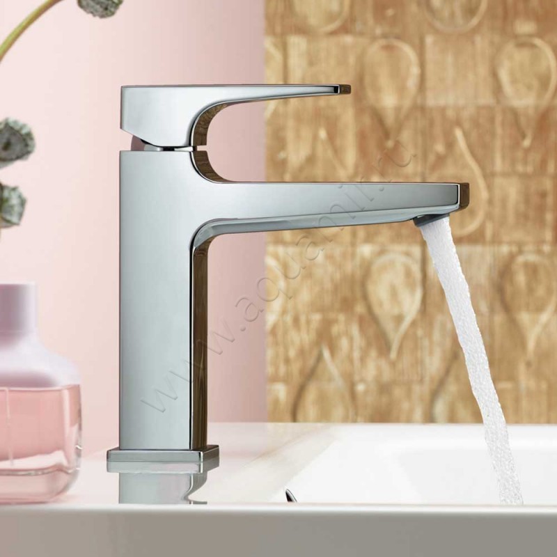 Смеситель для раковины Hansgrohe Metropol хром 32502000 в интерьере