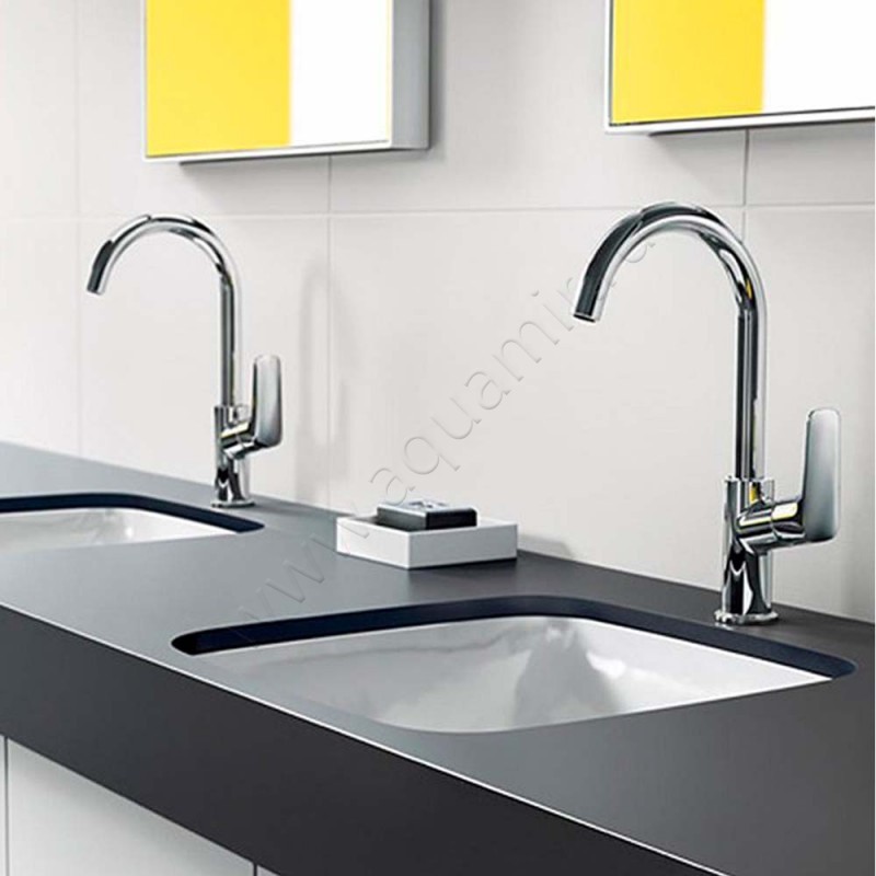 Смеситель для раковины Hansgrohe Logis хром 71131000 в интерьере