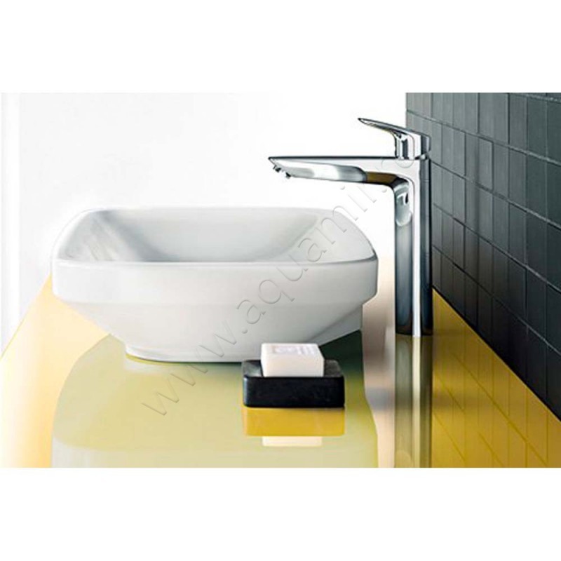 Смеситель для раковины Hansgrohe Logis хром 71091000 в интерьере