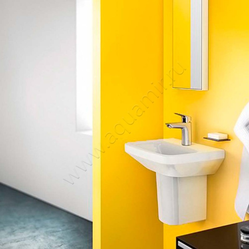 Смеситель для раковины Hansgrohe Logis хром 71101000 в интерьере