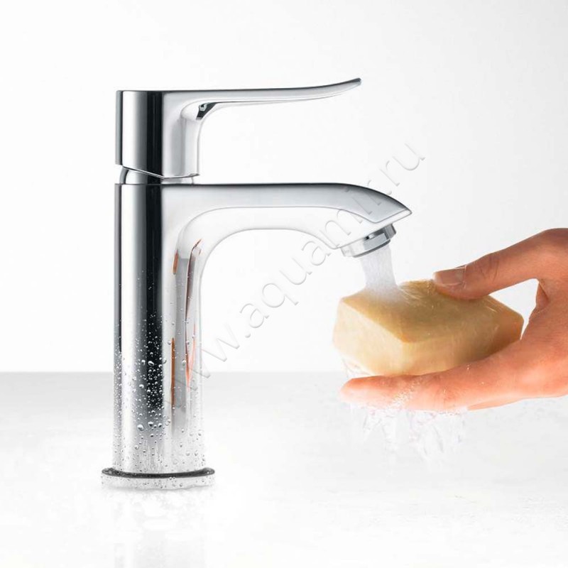 Смеситель для раковины Hansgrohe Metris хром 31186000 в интерьере