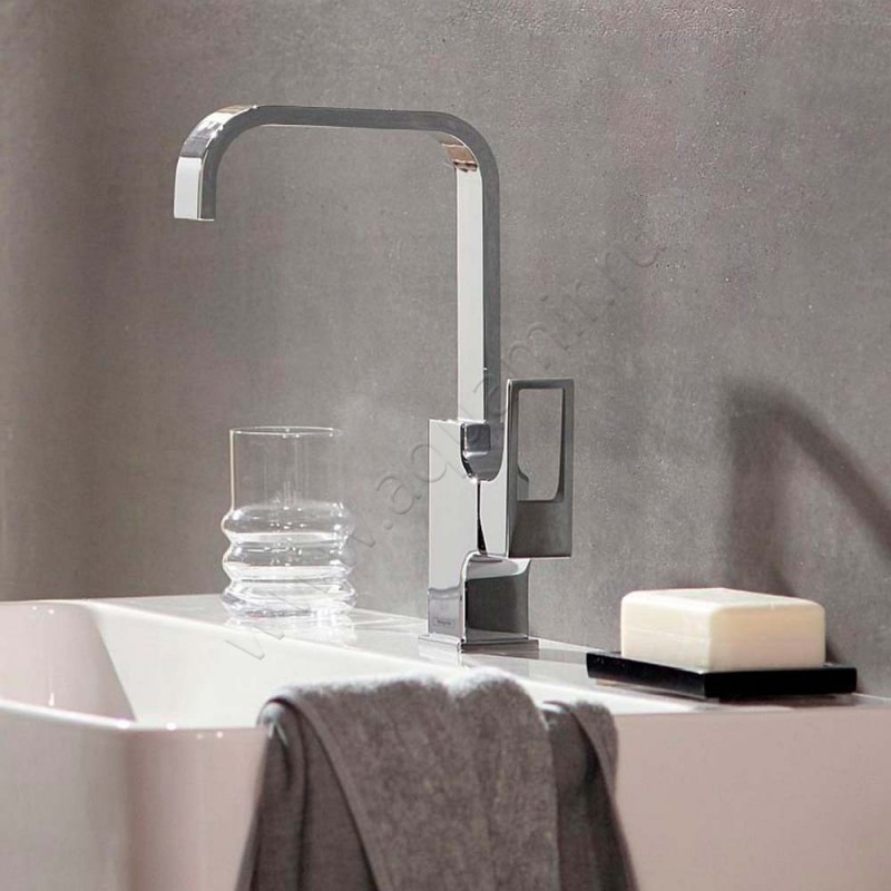 Смеситель для раковины Hansgrohe Metropol хром 74511000 в интерьере