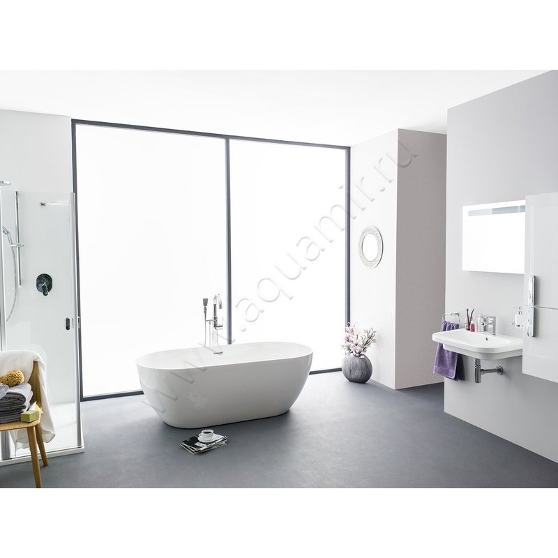 Акриловая ванна Ravak Freedom O 170x80 XC00100020 в интерьере