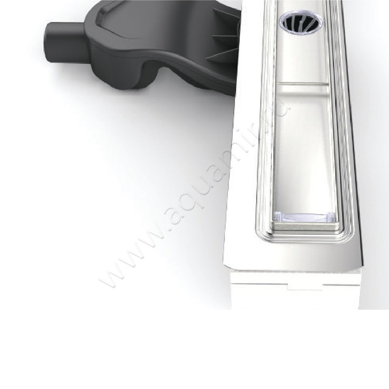 Душевой лоток с решеткой Berges Wasserhaus B1 Keramik 30 см 090114 в интерьере