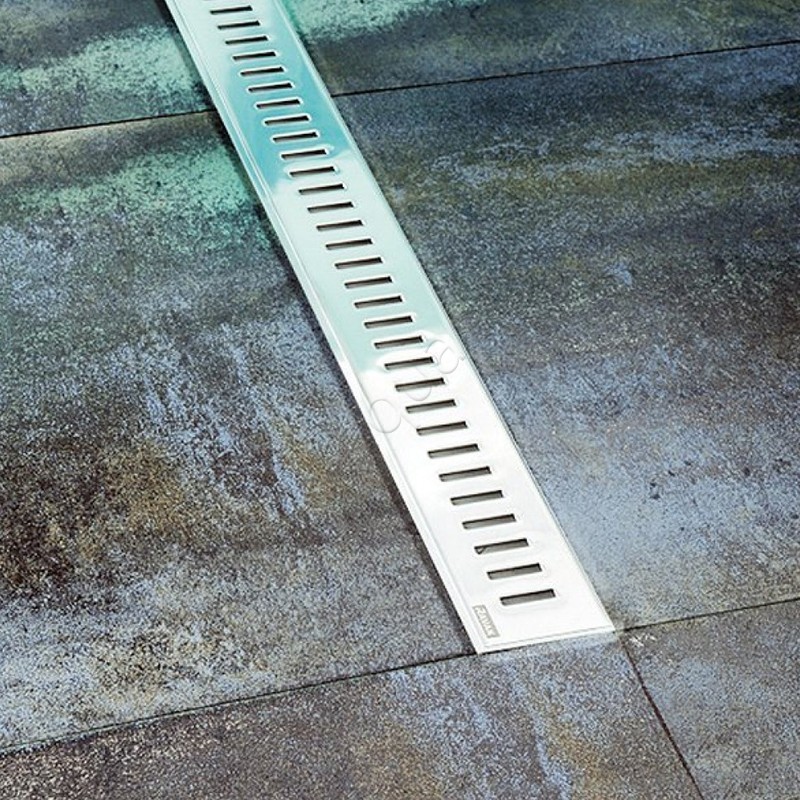 Лоток душевой с решеткой Ravak Zebra X01433 в интерьере