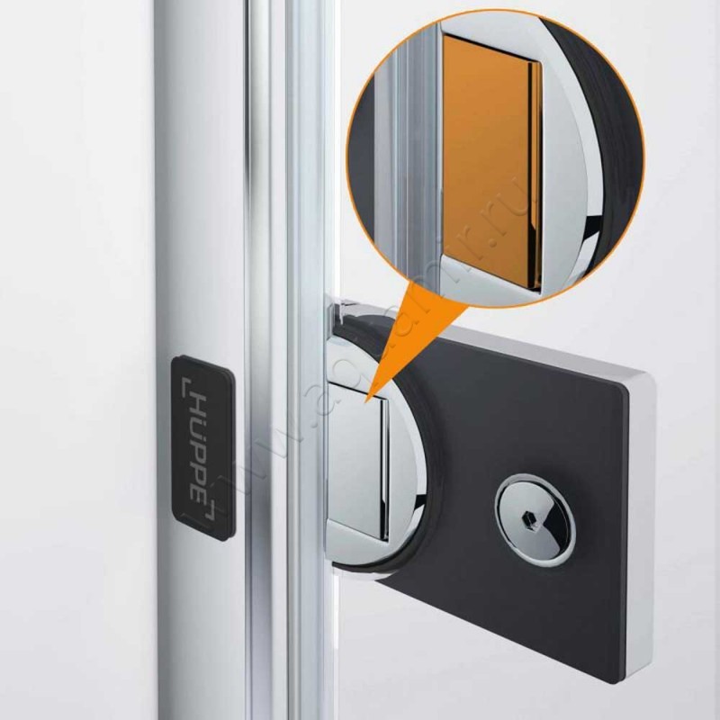 Шторка на ванну Huppe Solva pure ST4901092321 в интерьере