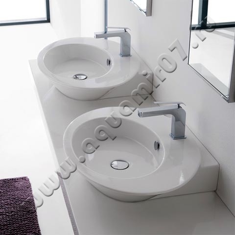 Раковина-чаша накладная с отверстием под смеситель Scarabeo Wish 67 см 2001 в интерьере