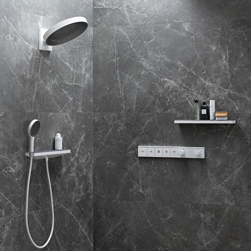 Полка для душа Hansgrohe Rainfinity 26844700 в интерьере