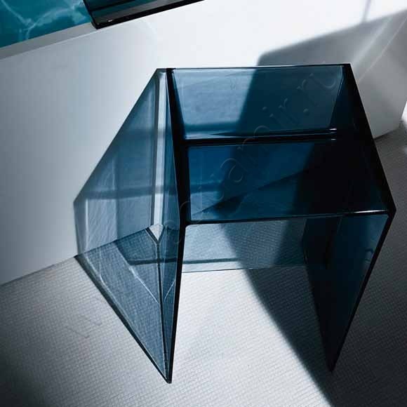 Табурет Kartell by Laufen 3893300830001 в интерьере