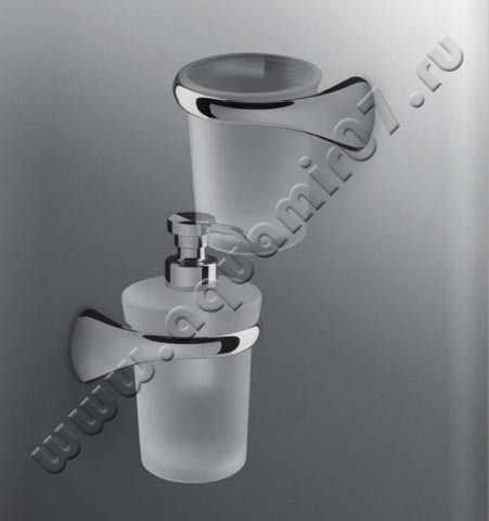 Стакан настенный Colombo Link B2402DX000 в интерьере