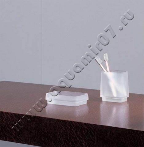 Стакан настольный Colombo Time W4241000 в интерьере