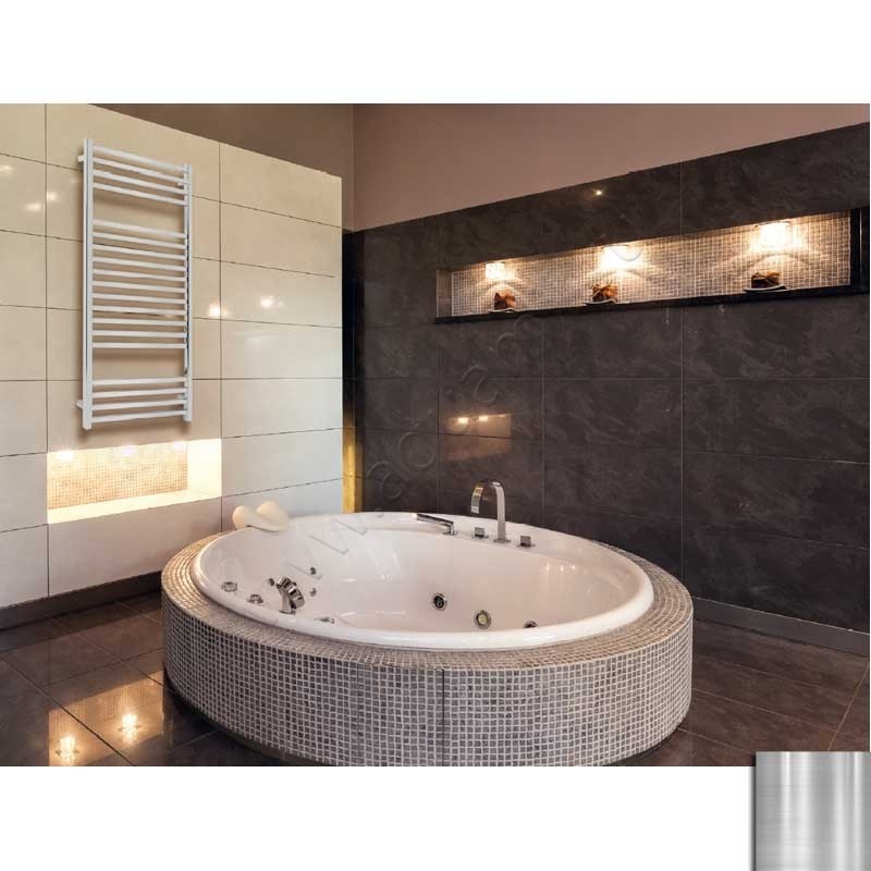 Полотенцесушитель электрический Grota QUADRO нержавеющая сталь QUADROEL6001514CRM в интерьере