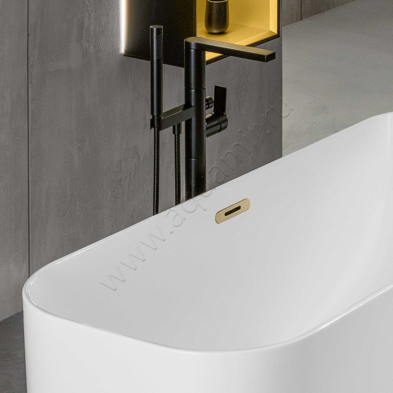 Ванна квариловая Villeroy & Boch Finion 170x70 UBQ177FIN7A200V3RW в интерьере