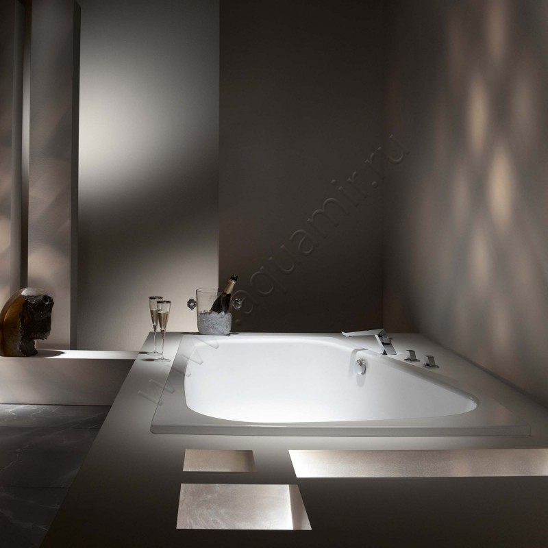 Стальная ванна Kaldewei Plaza Duo 180x120 237000010001 в интерьере