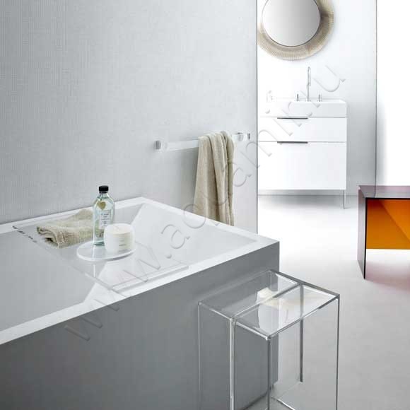 Ванна из минерального литья Kartell by Laufen 170x86 H2243360006161 в интерьере