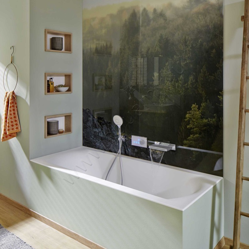 Ванна акриловая Riho Linares 170x75 B141001105 в интерьере