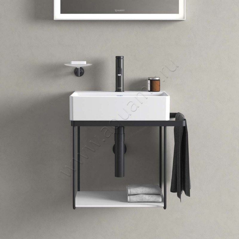 Рукомойник подвесной Duravit DuraSquare 45 см 07324500411 в интерьере