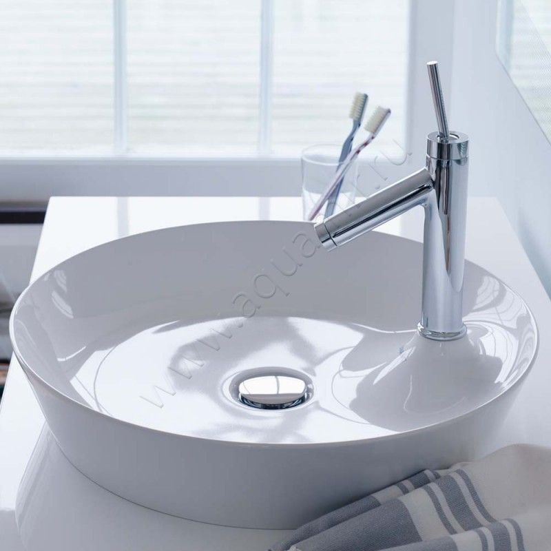 Раковина-чаша накладная с отверстием под смеситель Duravit Cape Cod 48 см 23284800001 в интерьере