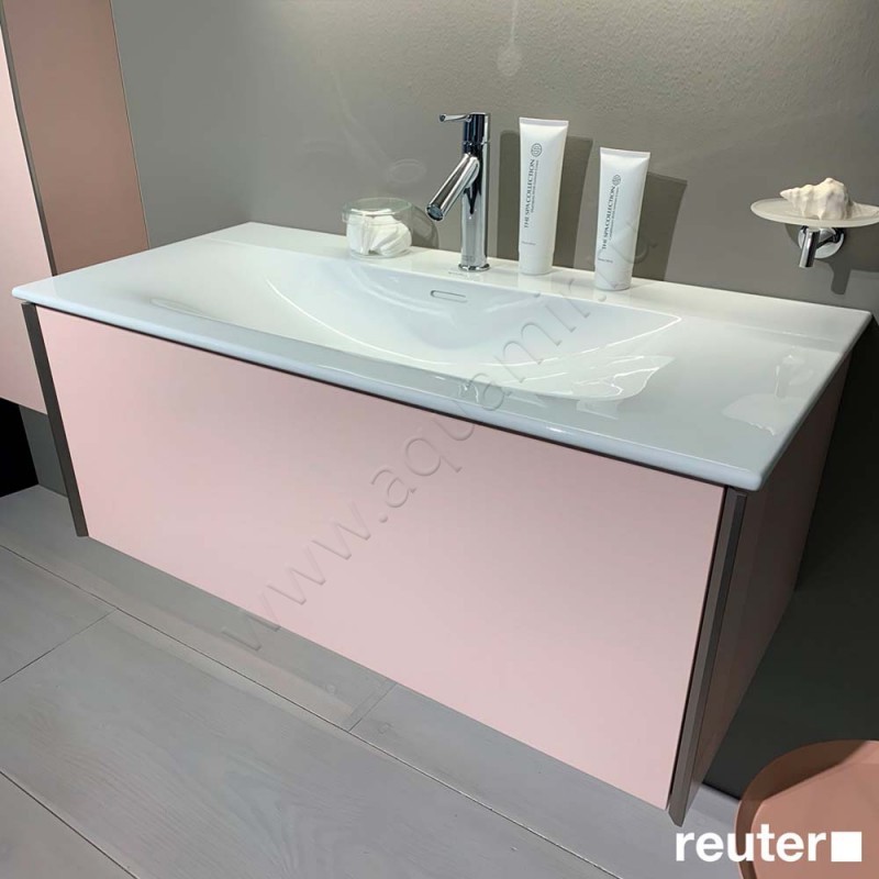 Раковина мебельная накладная Duravit Viu 103 см 2344100000 в интерьере