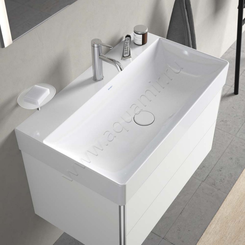Раковина подвесная Duravit DuraSquare 80 см 23538000411 в интерьере