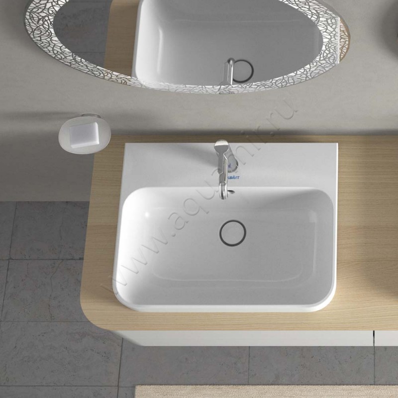 Раковина встраиваемая сверху на столешницу Duravit Happy D.2 Plus 60 см 2360600000 в интерьере