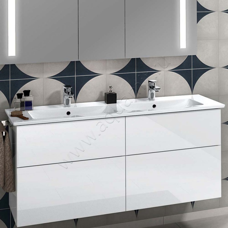 Двойная раковина Villeroy & Boch Venticello 130 см, фарфор, белый глянец/white alpin 4111DL01 в интерьере
