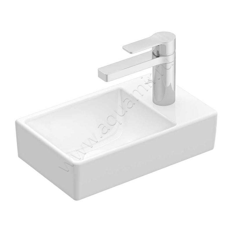 Рукомойник подвесной Villeroy & Boch Avento 36 см, фарфор, белый глянец/white alpin 43003L01 в интерьере