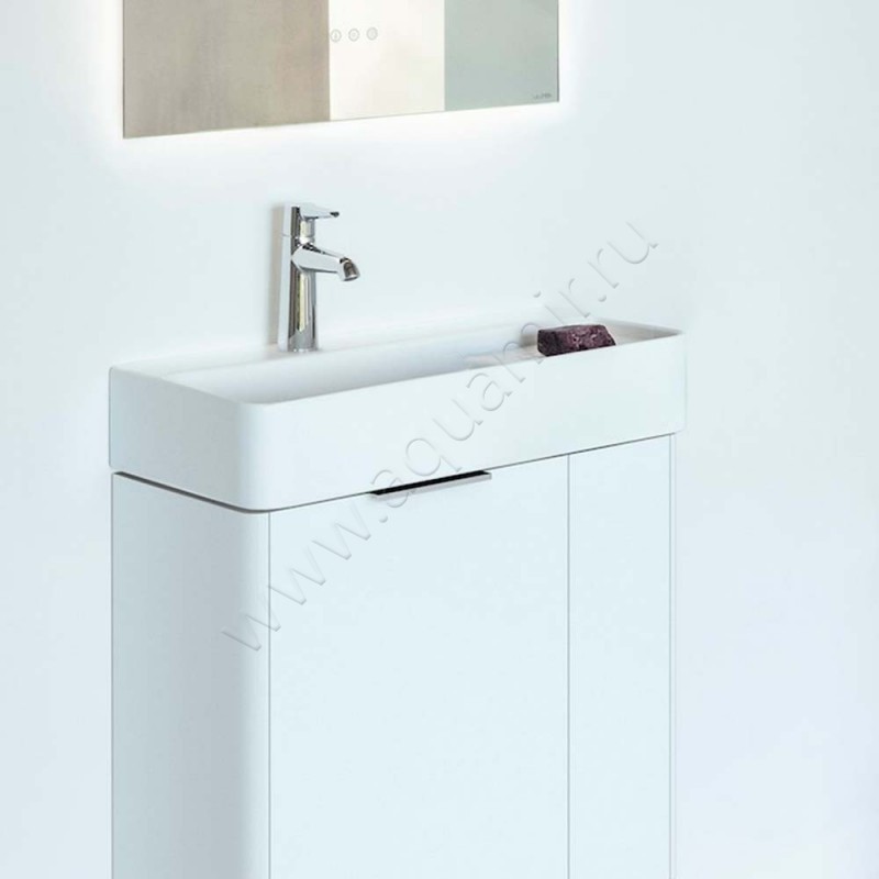 Раковина подвесная Laufen VAL 60 см 8152857571041 в интерьере