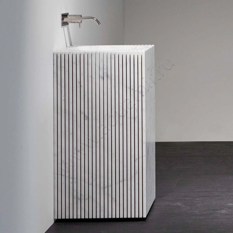 Раковина напольная без отверстий под смеситель Antonio Lupi CONTROVERSO 45 см CONTROVERSO в интерьере