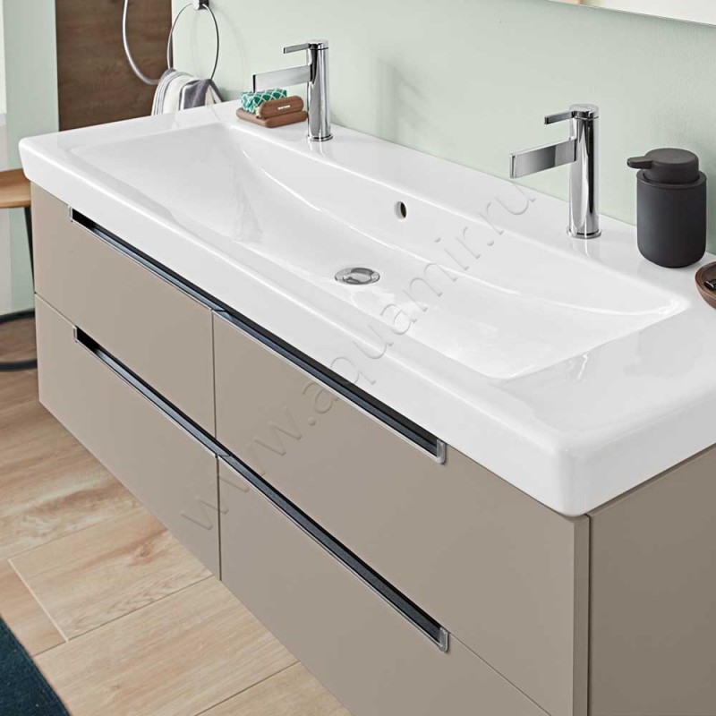 Тумба для раковины Villeroy & Boch Subway 2.0 A69100VG в интерьере