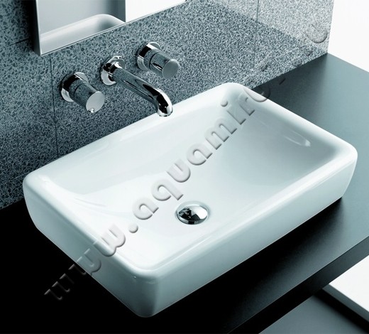 Раковина-чаша накладная Laufen Pro 60 см 8169520001121 в интерьере