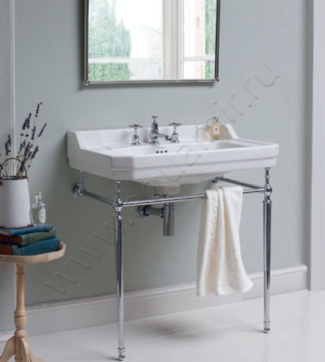 Раковина мебельная накладная Burlington Edwardian 80 см B183TH в интерьере