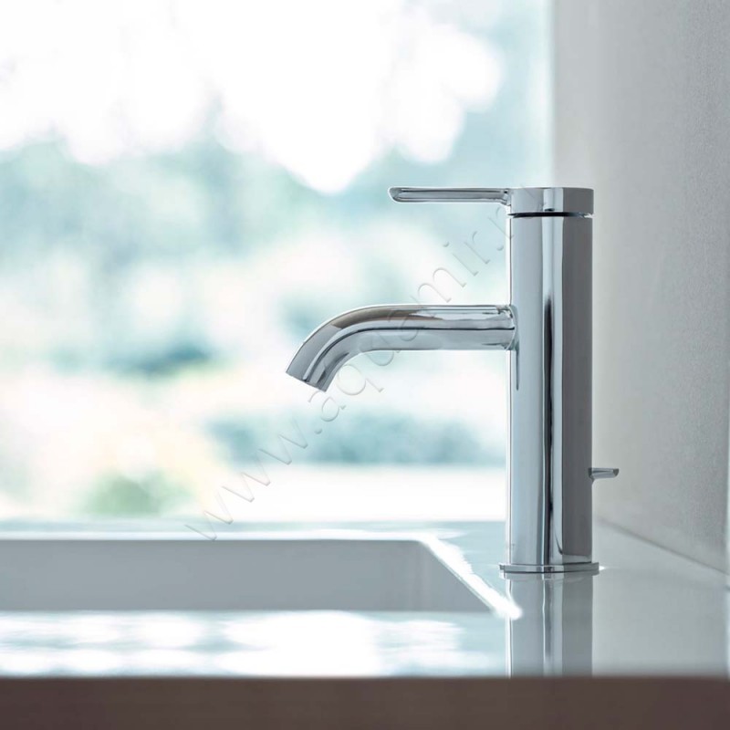 Смеситель для раковины Duravit C.1 C11020001010 в интерьере