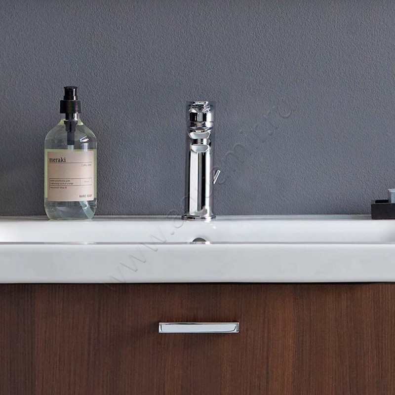 Смеситель для раковины Duravit B.1 B11020001010 в интерьере