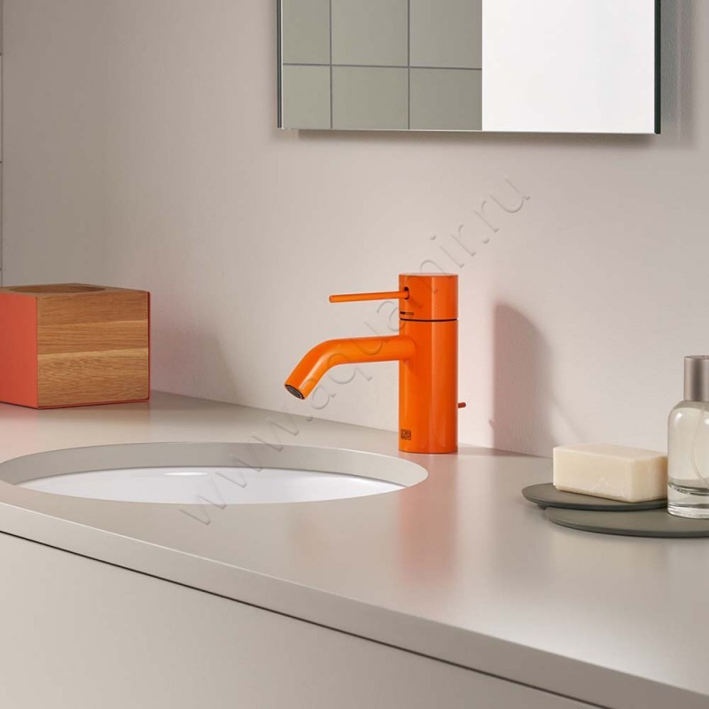 Смеситель для раковины Dornbracht META 3350166200 в интерьере