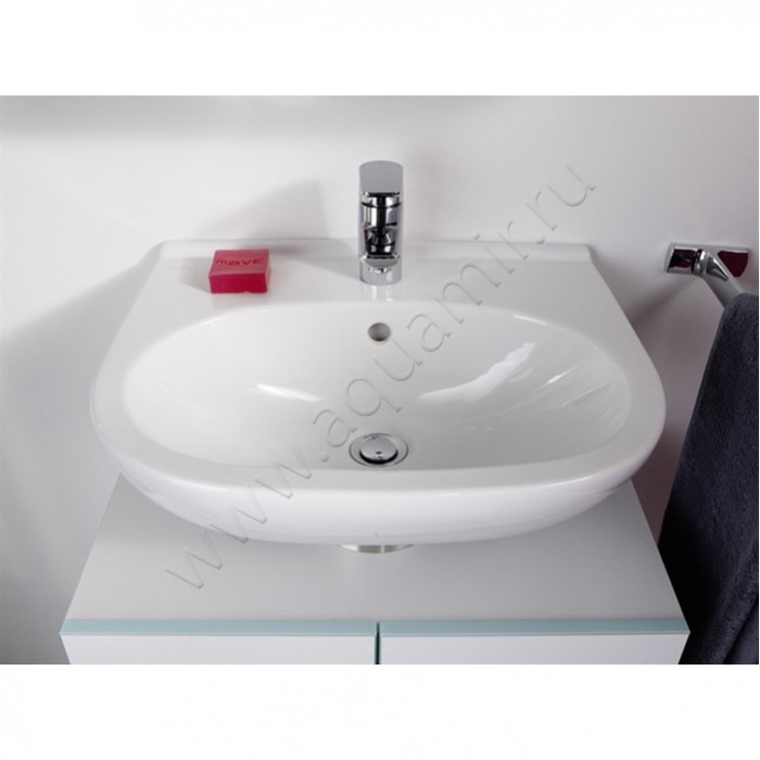 Рукомойник подвесной Villeroy & Boch O.novo 55 см, фарфор, белый глянец/white alpin 51605501 в интерьере