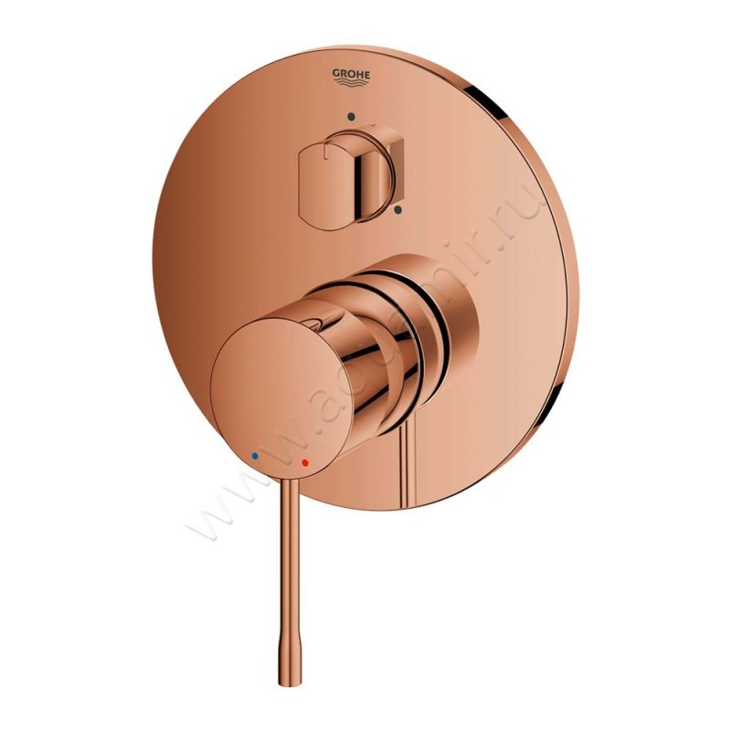 Однорычажный смеситель для ванны/душа Grohe Essence 24092DA1 в интерьере