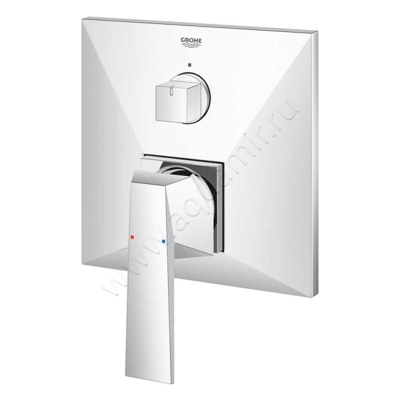 Однорычажный смеситель для ванны/душа Grohe Allure Brilliant 24099000 в интерьере