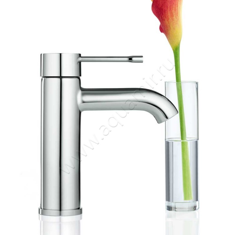 Смеситель для раковины Grohe Essence хром 23590001 в интерьере