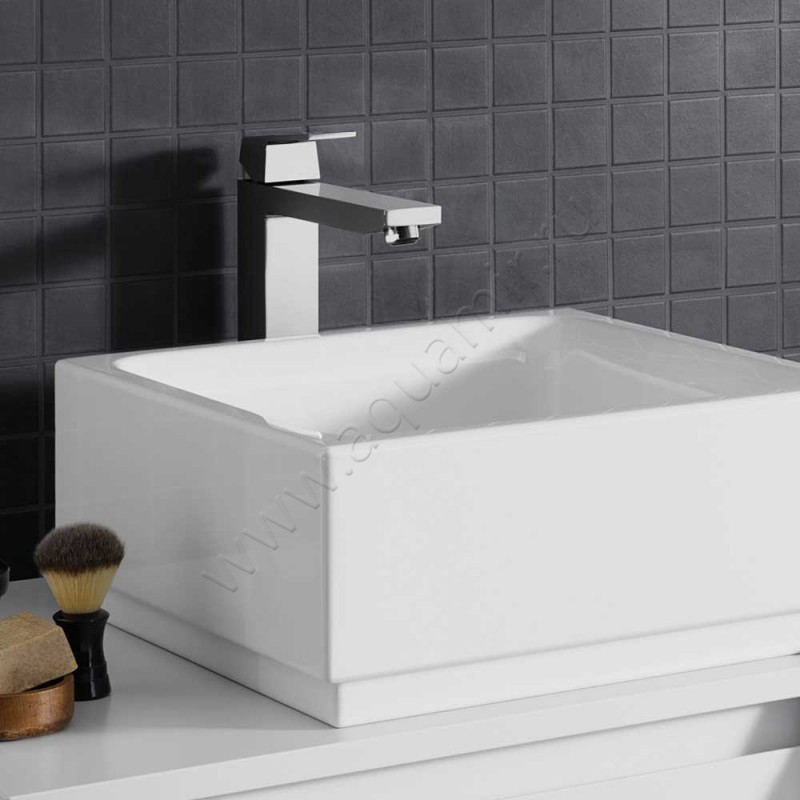 Смеситель для раковины Grohe Eurocube хром 23406000 в интерьере