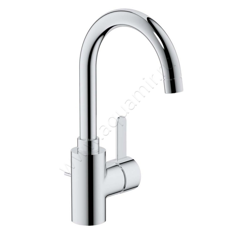 Смеситель для раковины Grohe Eurosmart Cosmopolitan хром 32830001 в интерьере