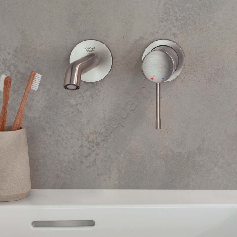 Смеситель для раковины Grohe Essence 19408DC1 в интерьере