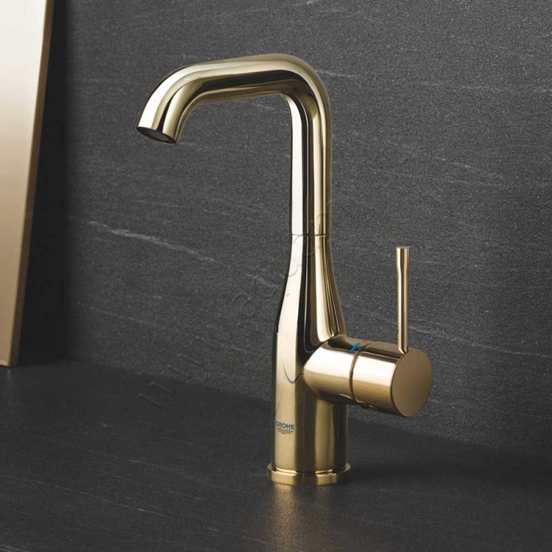 Смеситель для раковины Grohe Essence 32628GL1 в интерьере
