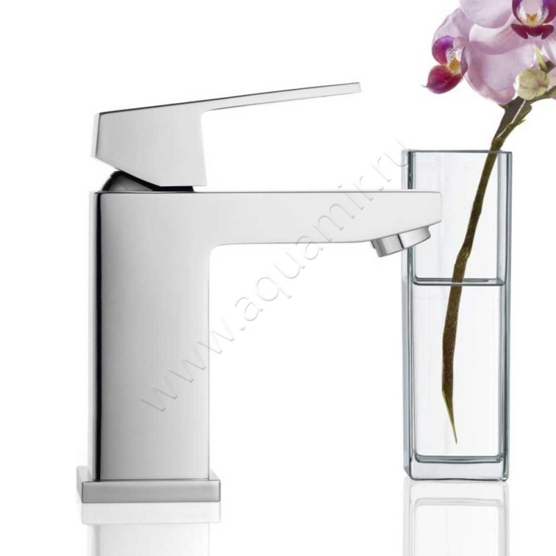 Смеситель для раковины Grohe Eurocube 2339200E в интерьере