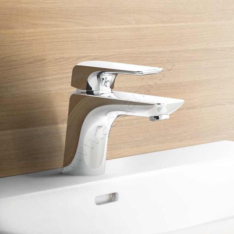 Смеситель для раковины Kludi AMEO хром 410290575 в интерьере