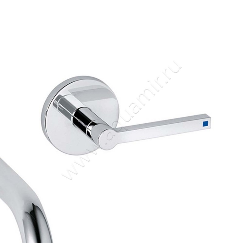 Смеситель для раковины Kludi NOVA FONTE хром 201440515 в интерьере