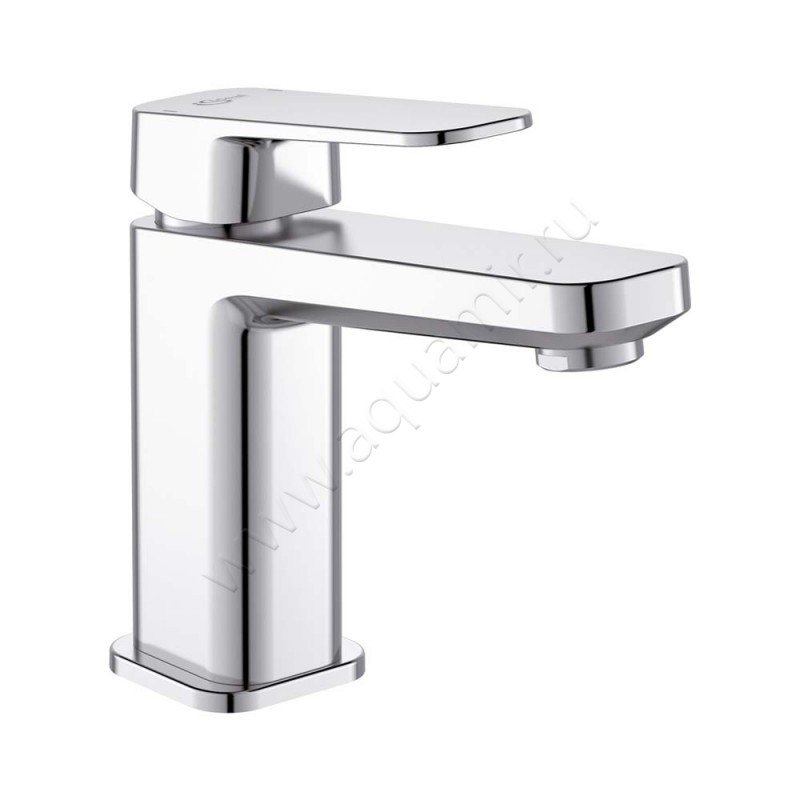 Смеситель для раковины Ideal Standard Tonic II A6327AA в интерьере