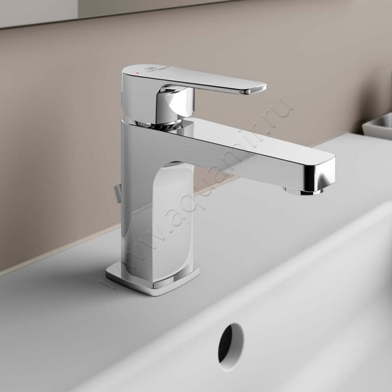 Смеситель для раковины Ideal Standard Cerafine D BC685AA в интерьере